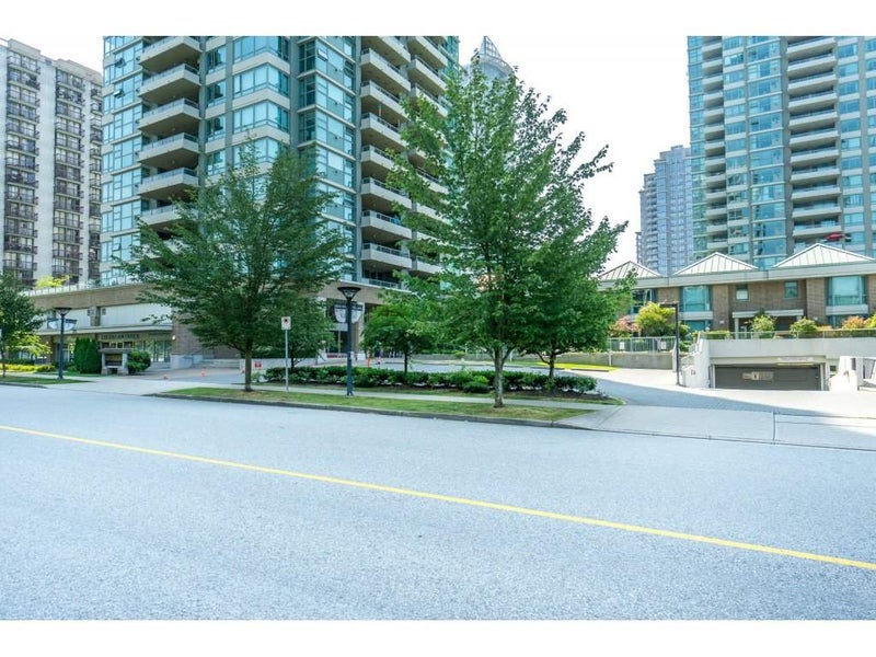 802 4380 HALIFAX STREET - Brentwood Park Apartment/Condo for sale, 2 Bedrooms (R2293199) #1