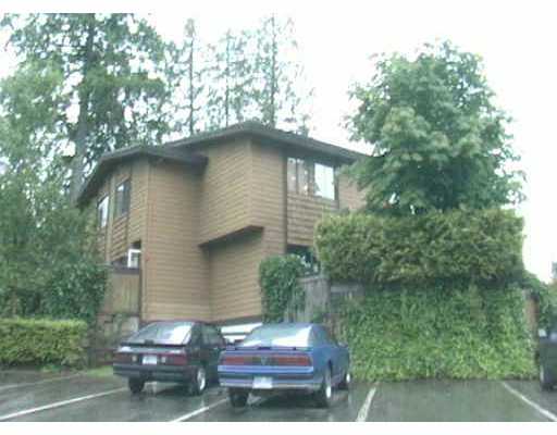 # 4 306 HIGHLAND WY - North Shore Pt Moody Townhouse, 3 Bedrooms (V327012)