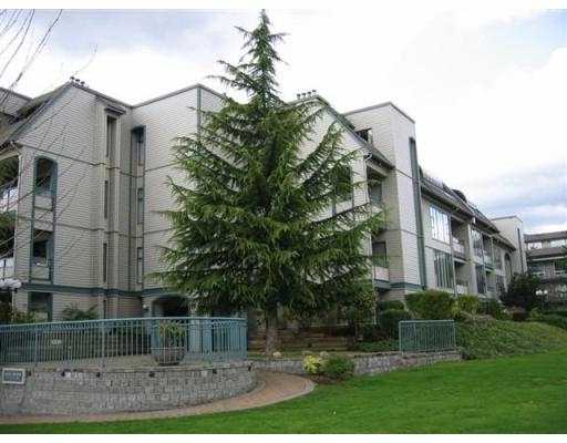 # 402 2925 GLEN DR - North Coquitlam Apartment/Condo, 2 Bedrooms (V590735)