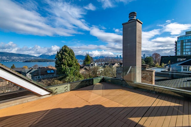 2550 York Avenue - Kitsilano Half Duplex for Sale, 3 Bedrooms (R2978969)