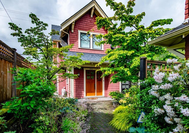 1929 W 15th Avenue - Kitsilano Townhouse for Sale, 2 Bedrooms (R3005103)