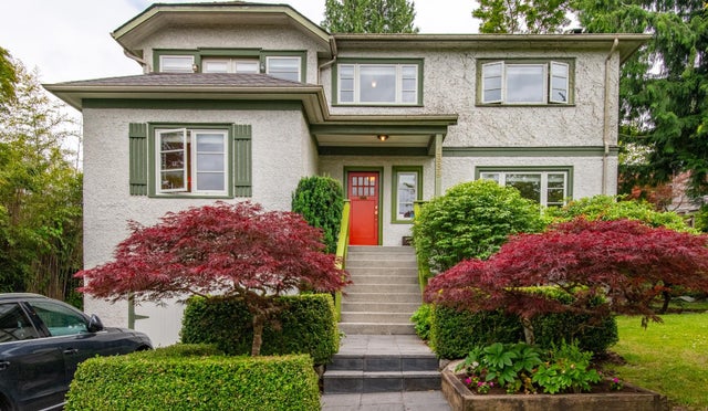 2998 W 24th Avenue - Arbutus Single Family Residence for Sale, 5 Bedrooms (R3017205)