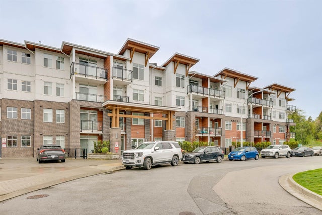 210 5415 BRYDON CRESCENT - Langley City Apartment/Condo for sale, 2 Bedrooms (R2775265)