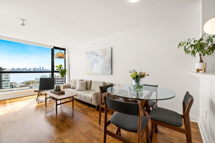 1103 - 124 W 1st Street - Lower Lonsdale Apartment/Condo, 1 Bedroom (R3018845)