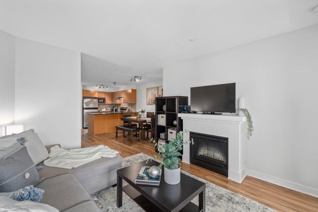 208 1633 Mackay Avenue - Pemberton NV Apartment/Condo for sale, 2 Bedrooms 