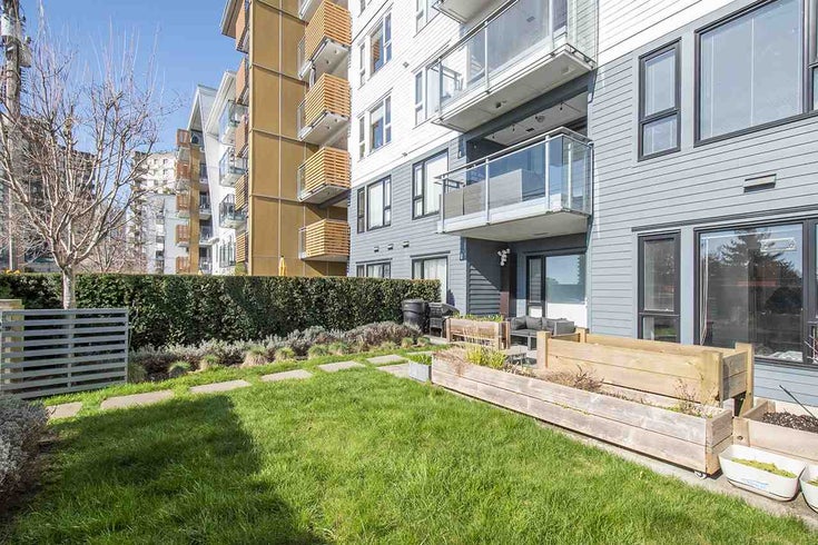 7 221 E 3RD STREET - Lower Lonsdale Apartment/Condo for sale, 2 Bedrooms (R2452559)