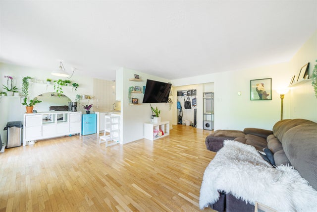 610 555 W 28TH STREET - Upper Lonsdale Apartment/Condo for sale, 2 Bedrooms (R2782362)