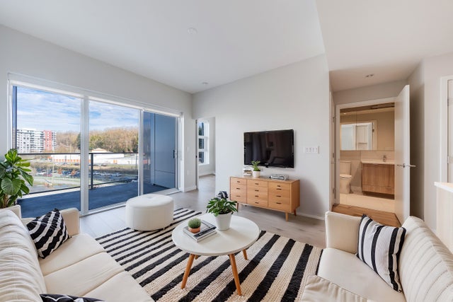 410 - 3430 E Kent Avenue South - Marpole Apartment/Condo for Sale, 1 Bedroom (R2998683)