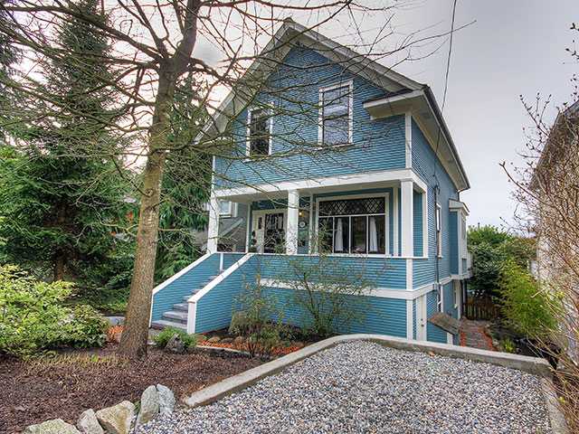 231 E 29TH ST - Upper Lonsdale House/Single Family, 4 Bedrooms (V997486)