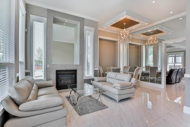 14728 79 Avenue - East Newton Single Family Residence for Sale, 7 Bedrooms (R2992183) #1