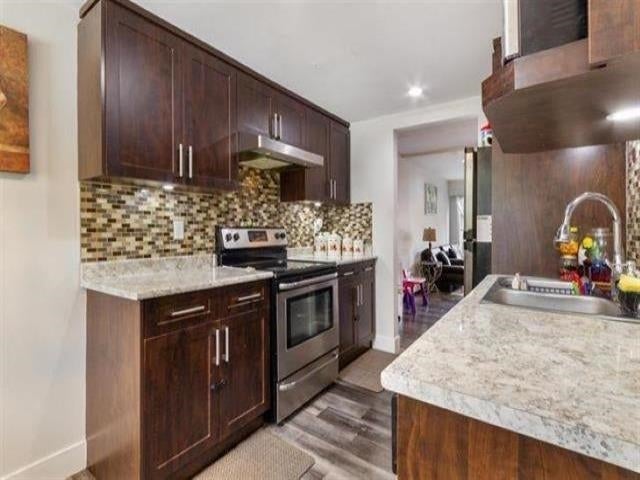 263 - 7493 140 Street - East Newton Townhouse for Sale, 3 Bedrooms (R3000998)# - 11