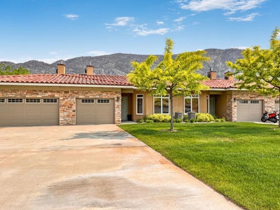 #61 7200 COTTONWOOD Drive, - Osoyoos Row / Townhouse for sale, 2 Bedrooms (199205)