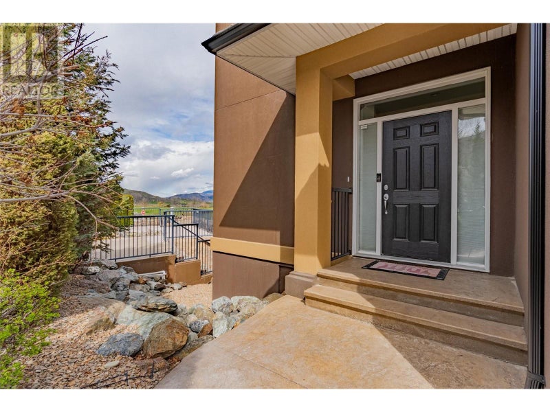 4215 PEBBLE BEACH Drive - Osoyoos Row / Townhouse for sale, 3 Bedrooms (10308378) #4