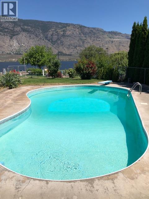 8209 Gala Crescent - Osoyoos House for Sale, 3 Bedrooms (10387634)# - 53