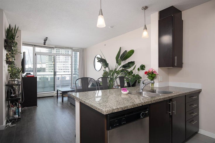 1703 688 ABBOTT STREET - Downtown VW Apartment/Condo, 1 Bedroom (R2376214)