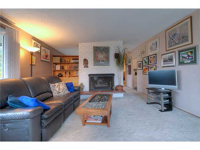 534 ELLIS ST - Windsor Park NV House/Single Family for sale, 4 Bedrooms (V926136) #2