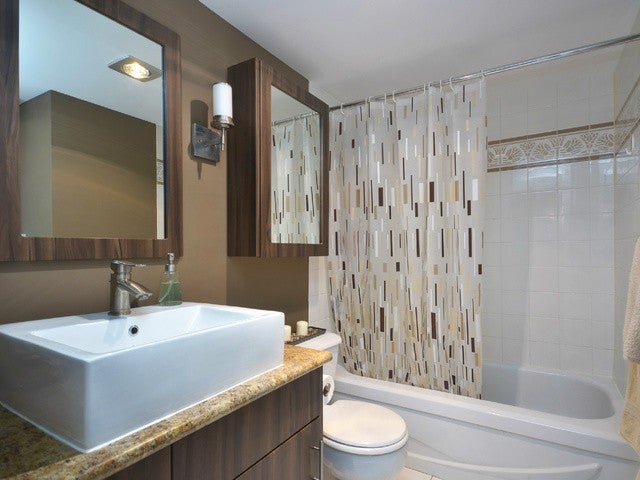 # 201 125 W 18TH ST - Central Lonsdale Apartment/Condo for sale, 2 Bedrooms (V1053080) #8