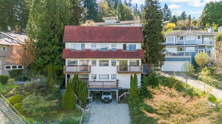 15 Noble Court - Port Moody Centre Single Family Residence for Sale, 6 Bedrooms (R2991119)