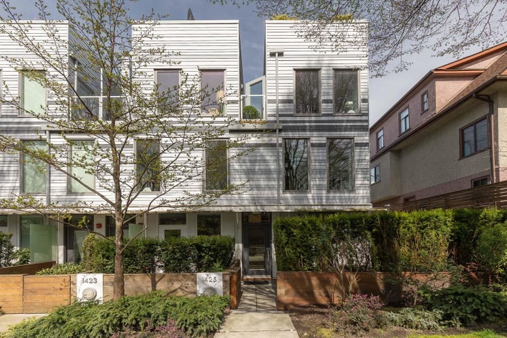 1425 E 1st Avenue - Grandview Woodland Townhouse for Sale, 3 Bedrooms (R2990199)