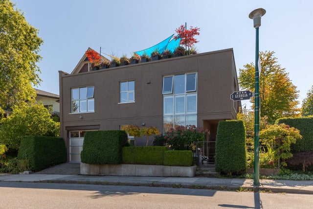 708 Heatley Avenue - Strathcona Townhouse for Sale, 3 Bedrooms (R3002001)
