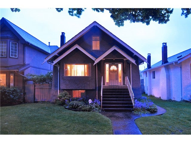 3265 W 13TH AV - Kitsilano House/Single Family, 4 Bedrooms (V1064172)