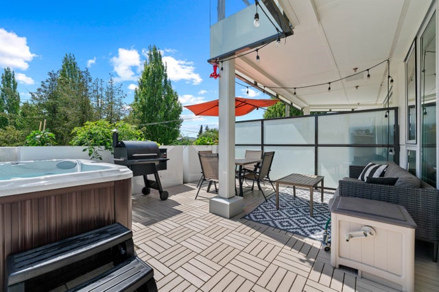 201 - 3420 St. Catherines Street - Fraser VE Apartment/Condo for Sale, 2 Bedrooms (R3016381)