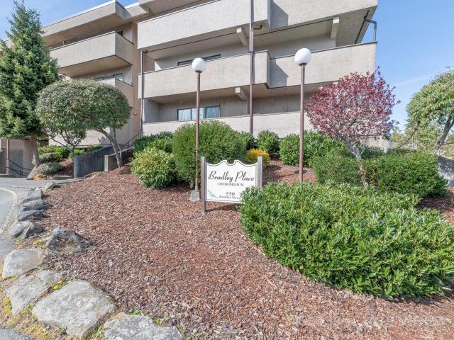 112 550 BRADLEY STREET - Na Central Nanaimo Condo Apartment for sale, 2 Bedrooms (453339)