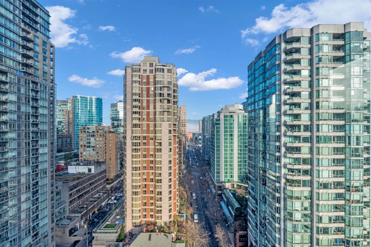 2002 909 MAINLAND STREET - Yaletown Apartment/Condo for sale, 1 Bedroom (R2955674)