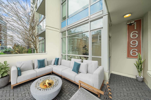 1696 Quebec Street - Mount Pleasant VE Apartment/Condo for Sale, 1 Bedroom (R2992821)