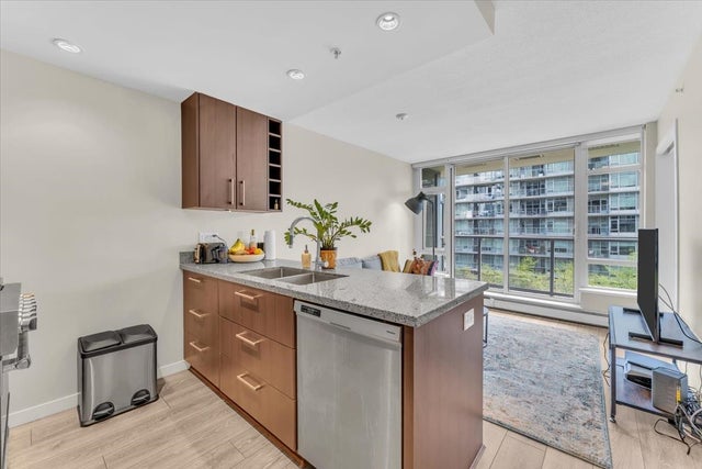 556 - 168 W 1st Avenue - False Creek Apartment/Condo for Sale, 1 Bedroom (R2999138)