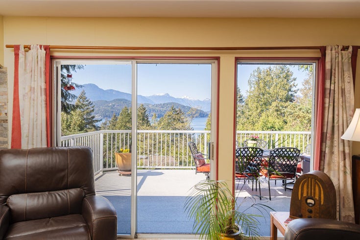 876 WINDJAMMER ROAD - Bowen Island House/Single Family for sale, 4 Bedrooms (R2875202)