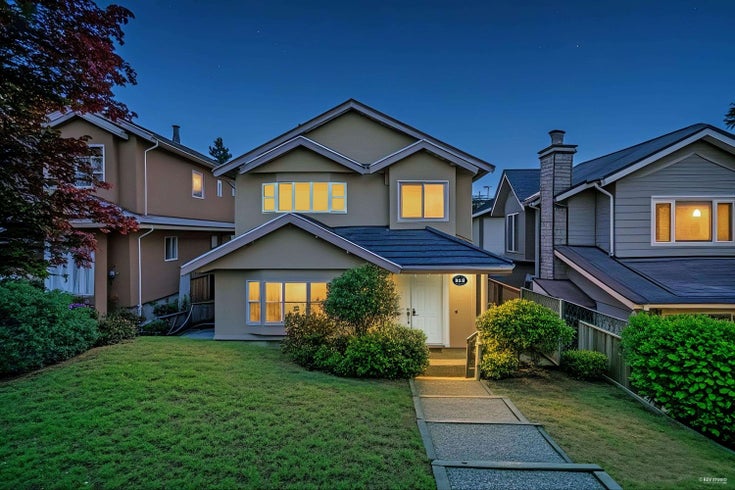 313 E 27 Street - Upper Lonsdale Single Family Residence for Sale, 5 Bedrooms (R3021598)
