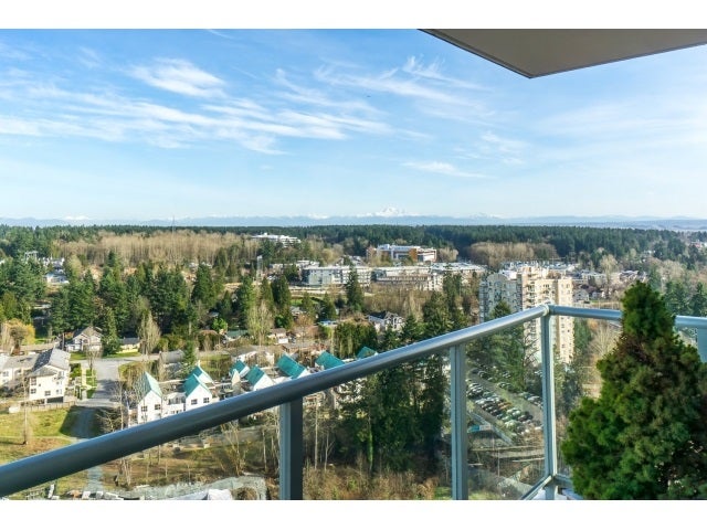 2404 9981 WHALLEY BOULEVARD - Whalley Apartment/Condo, 2 Bedrooms (R2037553)