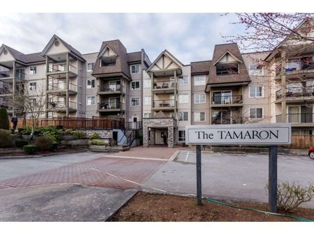 220 12083 92A AVENUE - Queen Mary Park Surrey Apartment/Condo, 1 Bedroom (R2038700)