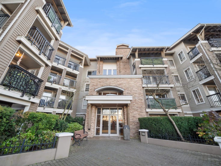 424 8915 202 STREET - Walnut Grove Apartment/Condo, 2 Bedrooms (R2948319)