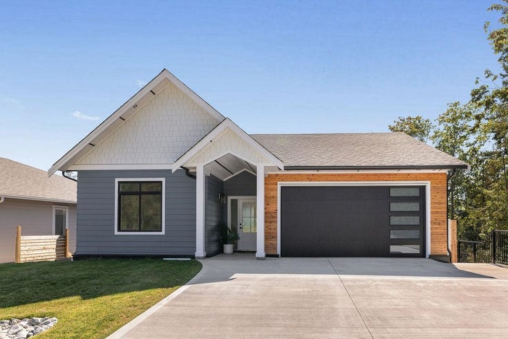 6323 Burdett Road - Sechelt District Single Family Residence for Sale, 5 Bedrooms (R2980465)