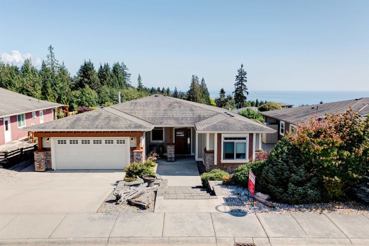 6338 Baillie Road - Sechelt District Single Family Residence for Sale, 3 Bedrooms (R2991690)