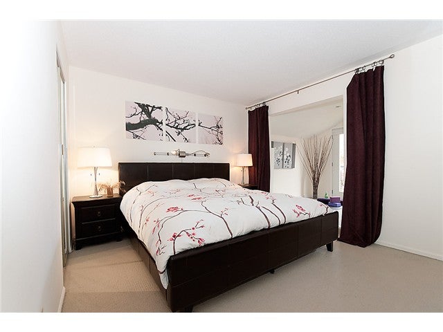 8033 LAUREL ST - Marpole House/Single Family for sale, 6 Bedrooms (V946089) #6
