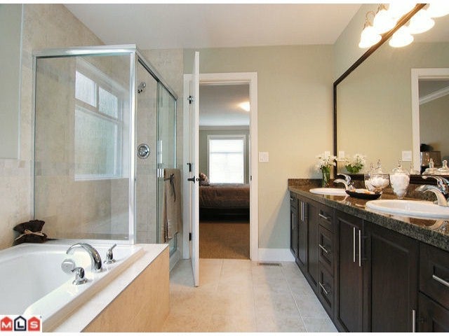 14747 61A AV - Sullivan Station House/Single Family for sale, 5 Bedrooms (F1100240) #3