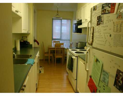 # 209 223 MOUNTAIN HY - Lynnmour Apartment/Condo for sale, 2 Bedrooms (V569856) #7