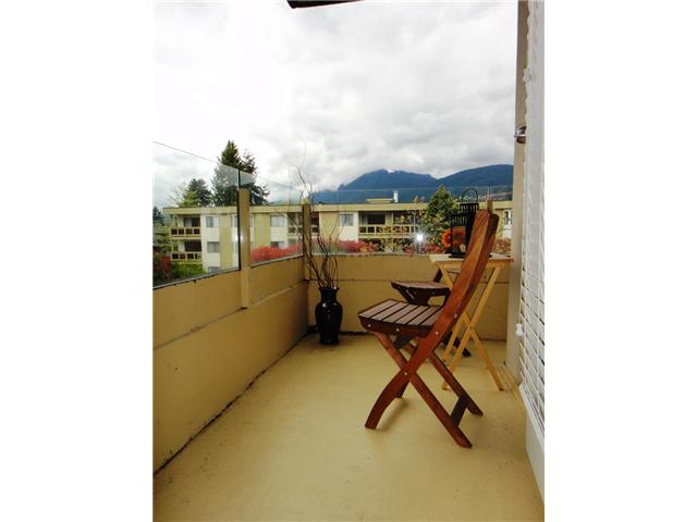 # 301 137 W 17TH ST - Central Lonsdale Apartment/Condo for sale, 1 Bedroom (V887308) #2
