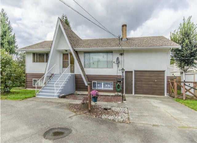 9465 Hazel Street - Chilliwack Proper East Single Family Residence for Sale, 5 Bedrooms (R2985048)