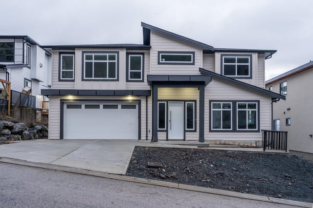 8179 Bounty Place - Eastern Hillsides Single Family Residence for Sale, 6 Bedrooms (R3000809)