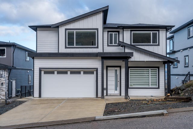 51097 Farmers Way - Eastern Hillsides Single Family Residence for Sale, 7 Bedrooms (R3000837)
