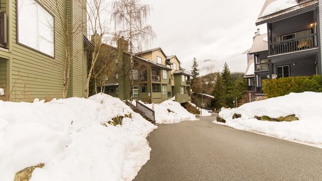 34 2217 MARMOT PLACE - Whistler Creek Apartment/Condo for sale, 1 Bedroom (R2918782)