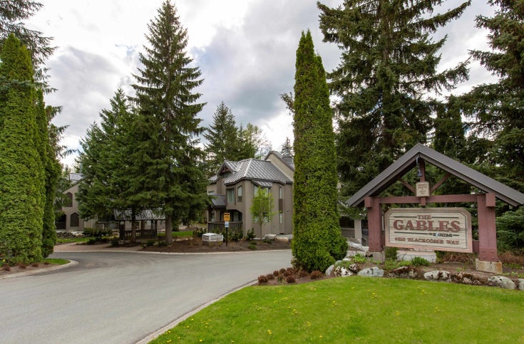 4 - 4510 Blackcomb Way - Whistler Village Townhouse for Sale, 1 Bedroom (R2961975)