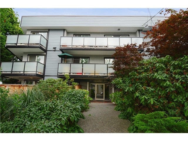 201 - 1429 William Street, Vancouver BC - Grandview Woodland Apartment/Condo for sale, 1 Bedroom (v969064)