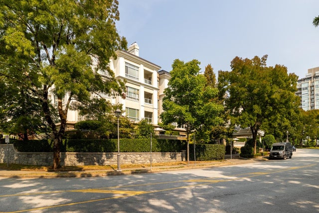 403 - 5735 Hampton Place - University VW Apartment/Condo for Sale, 2 Bedrooms (R3045328)