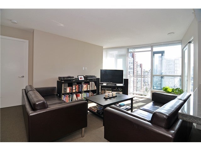 # 1306 833 SEYMOUR ST - Downtown VW Apartment/Condo, 1 Bedroom (V1042693)