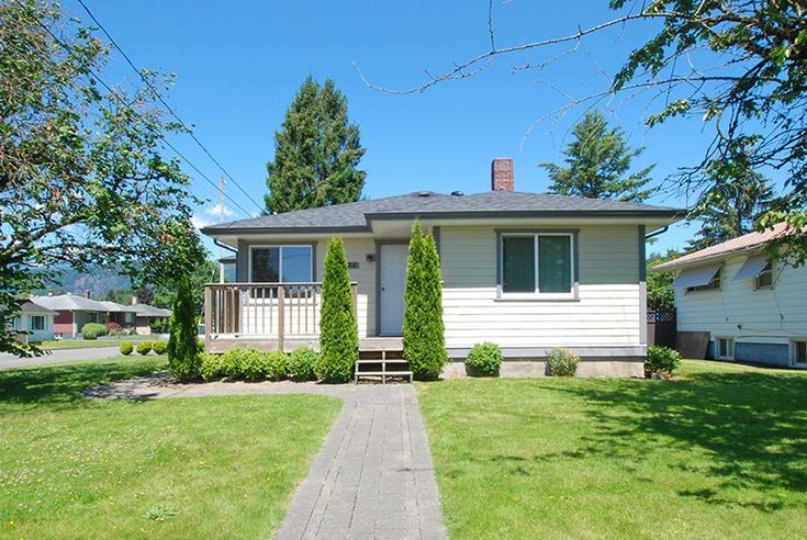 45893 YATES AVENUE - Chilliwack Proper East House/Single Family, 2 Bedrooms (R2082384)